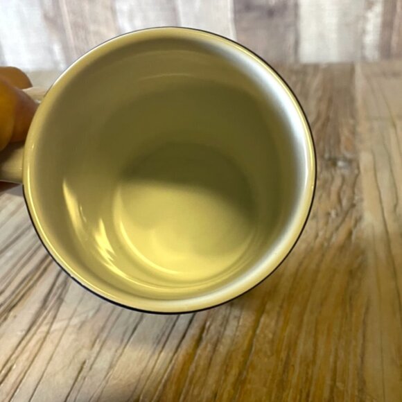 2004 Disney Christmas Coffee Mug - Picture 4 of 5